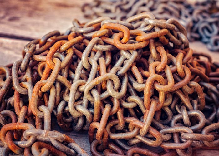 An iron chain representing Recycling Iron Scraps in Vancouver by North Star Metal Recycling